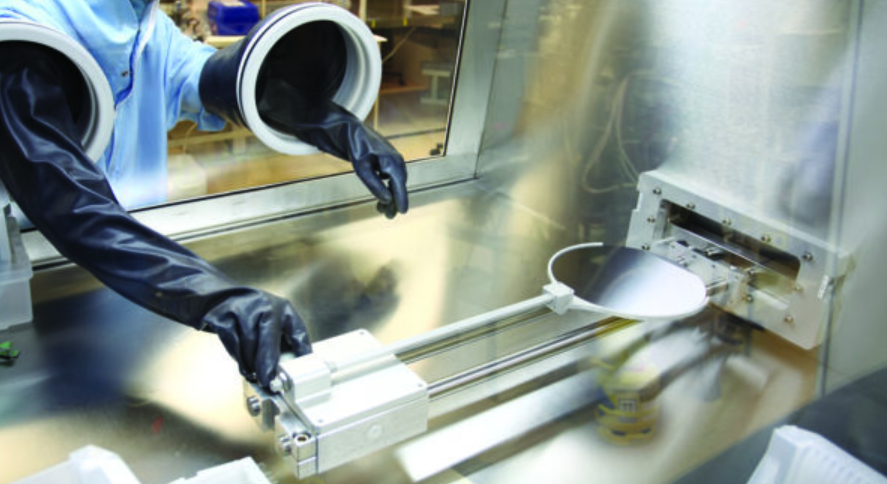 美國(guó) beneq TFS 500 ALD反應(yīng)器(臭氧可選)(2) image.png